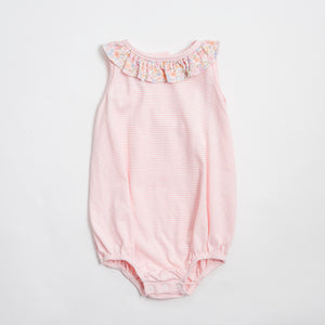 Daisy Bubble, Sample Size 2T